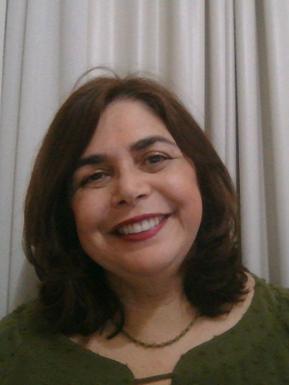 Adriana Leandro de Sousa Freitas
